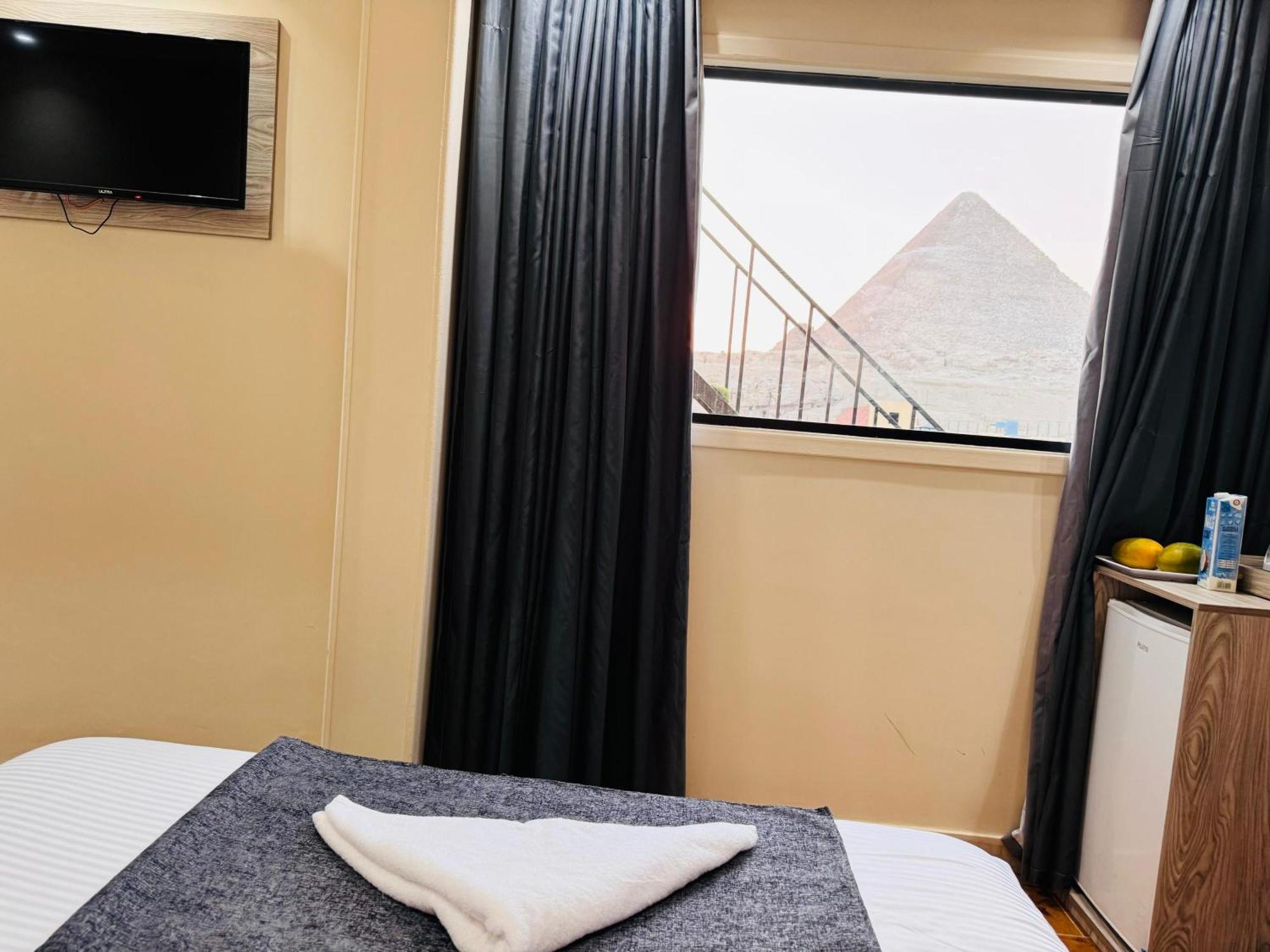New Scarab Pyramids View Hotel Kafrat al Jabal ภายนอก รูปภาพ
